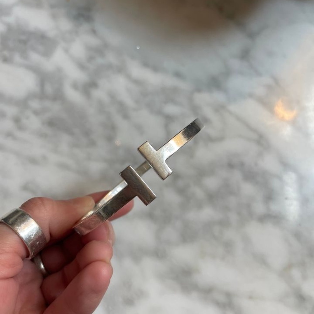 Unisex Tiffany T Sterling Silver Bracelet (Size M)